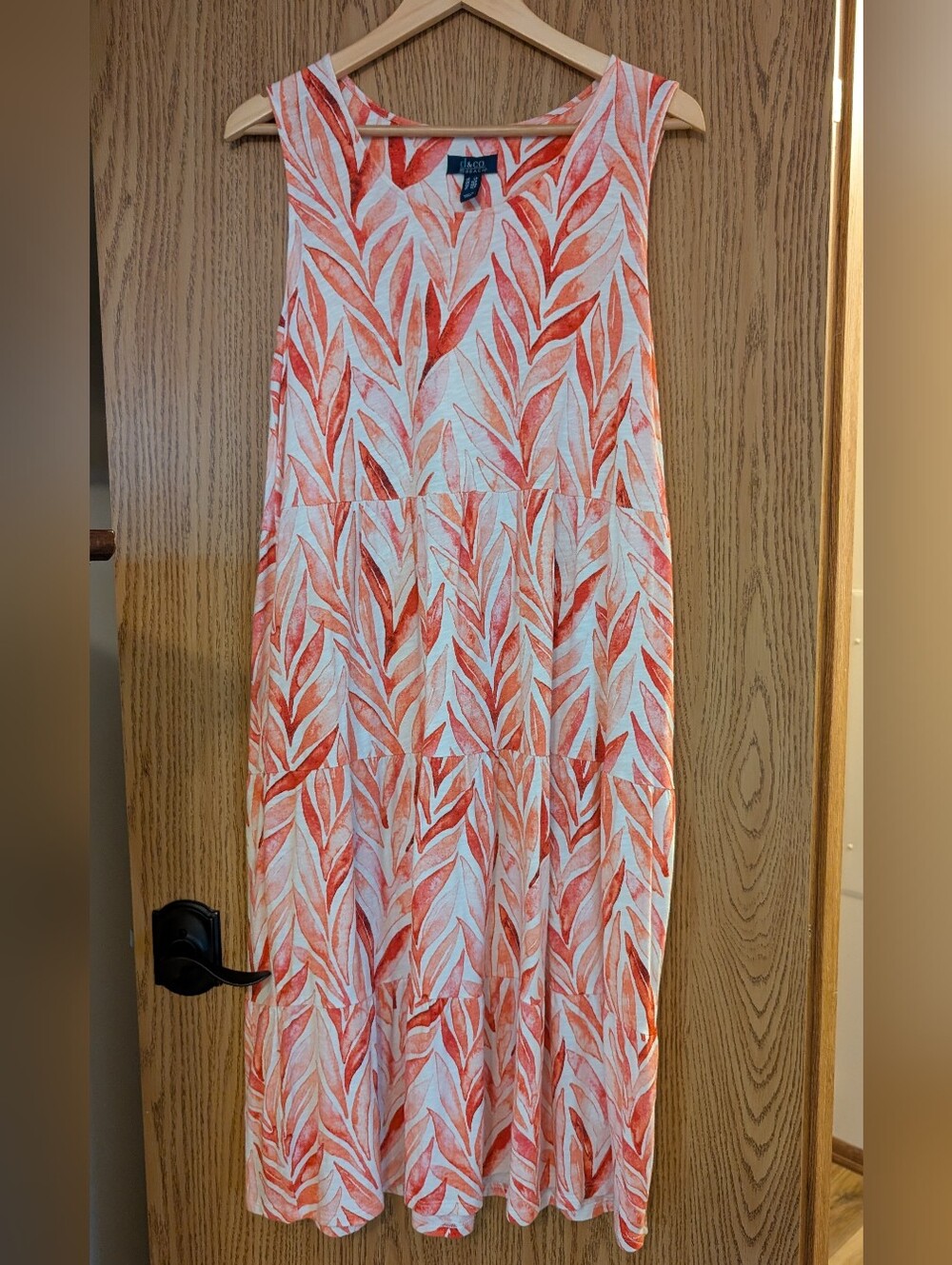Maxi Dress By d&co BEACH. Size LP